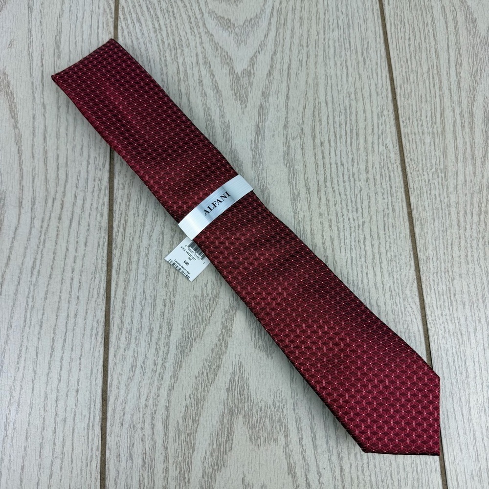 743 Alfani Men's Tie Moores Geo 600 Red $55 Polyester